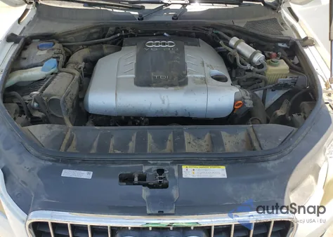 2011 Audi Q7 Premium Plus from USA, damaged, VIN WA1LMAFE3BD008058